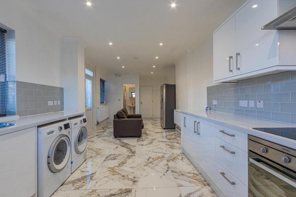 Property photo 1 of 10 88Ec975B0B135Ed60A8d3912Bdd34623