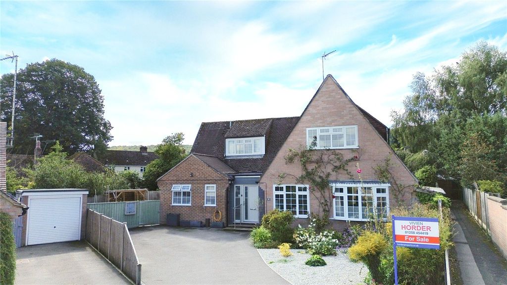 Property photo 1 of 21 Picture No. 28