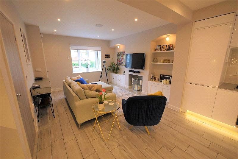 Property photo 3 of 10 Picture No. 03