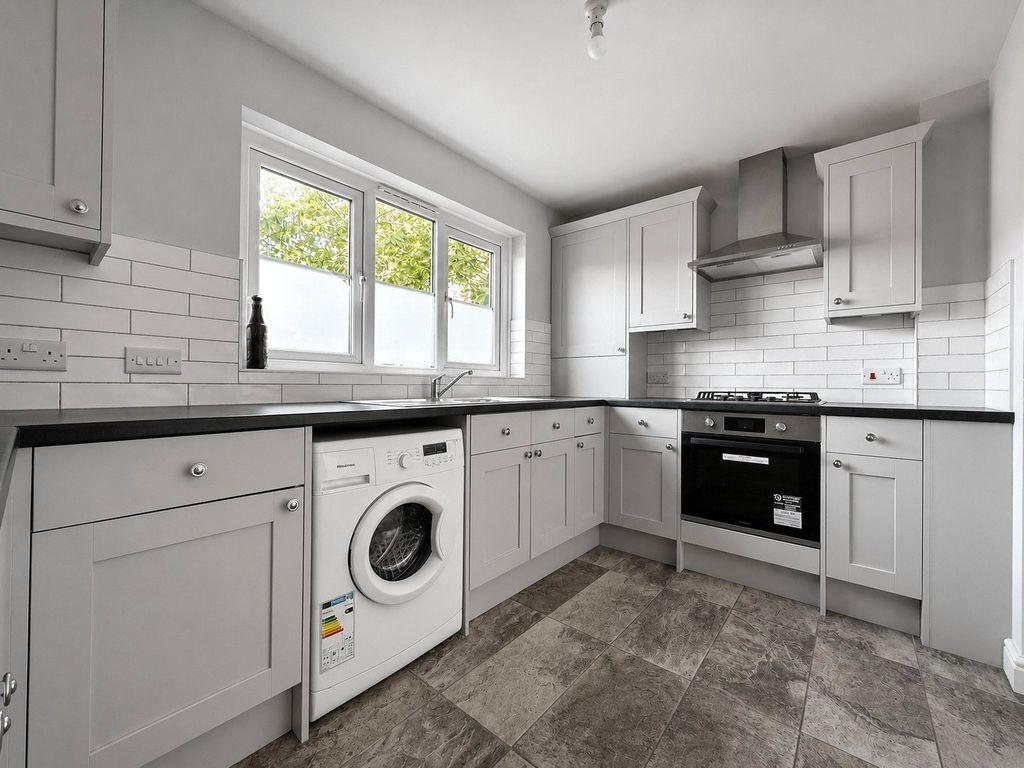 Property photo 2 of 8 Picture No. 03