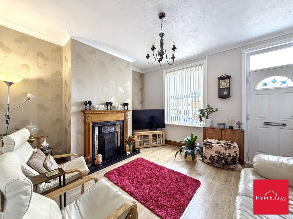 Property photo 3 of 18