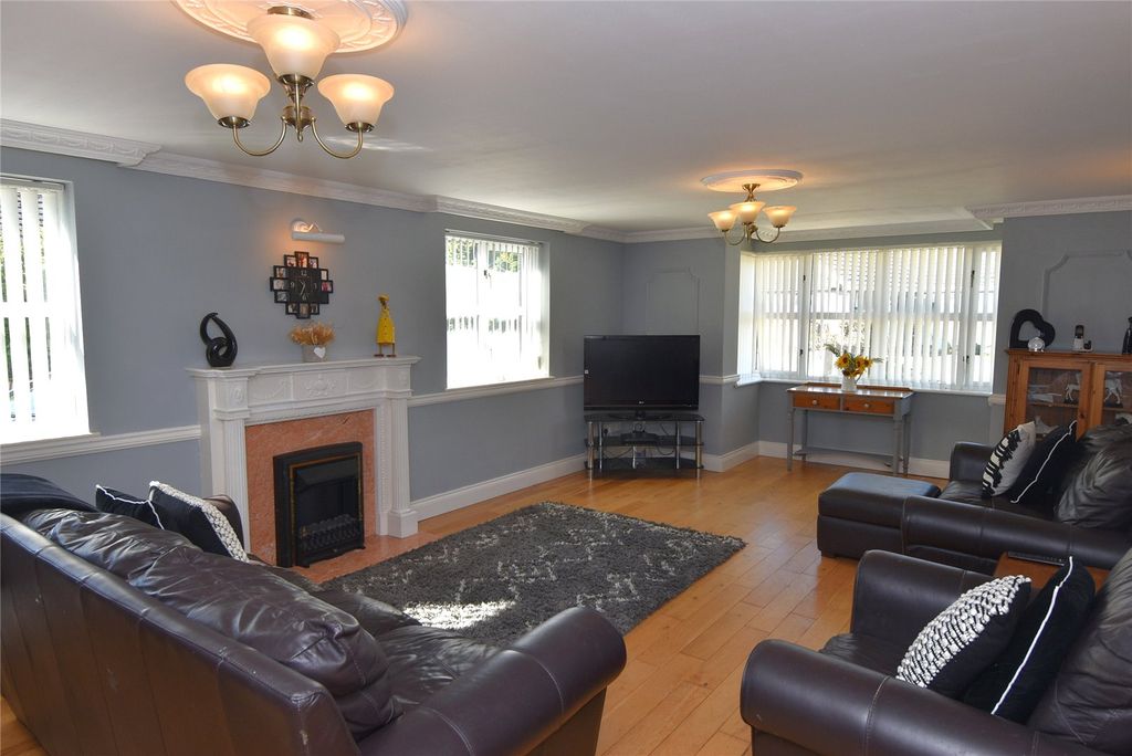 Property photo 3 of 16 Picture No. 04