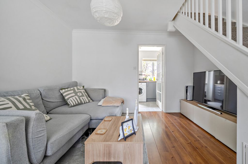 Property photo 3 of 13 1441670-6-69E2659...