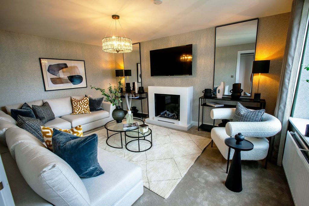 Property photo 1 of 11 E500131_N45_Medium
