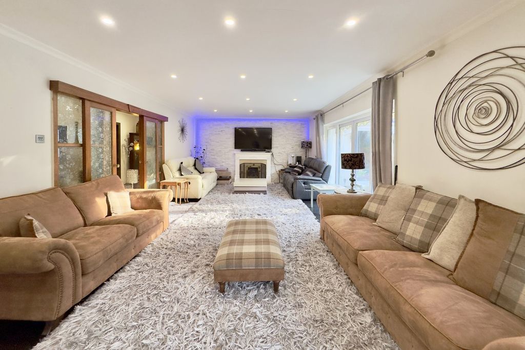 Additional image 7 of 6 bed detached house for saleRothesay Road, Bournemouth BH4