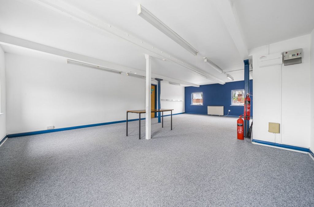 Property photo 2 of 8 16Boc160036_09.Jpg