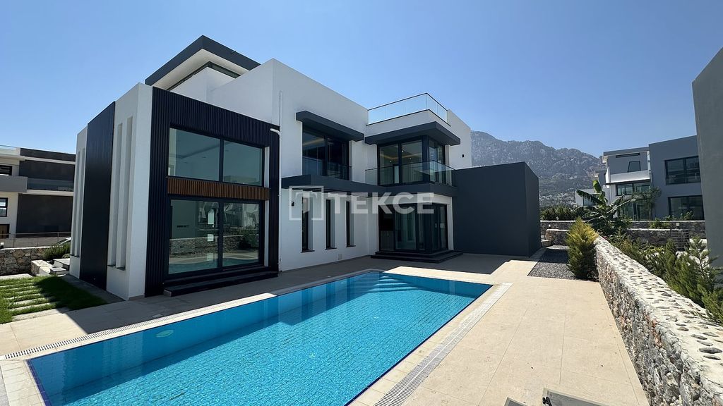 Property photo 1 of 28