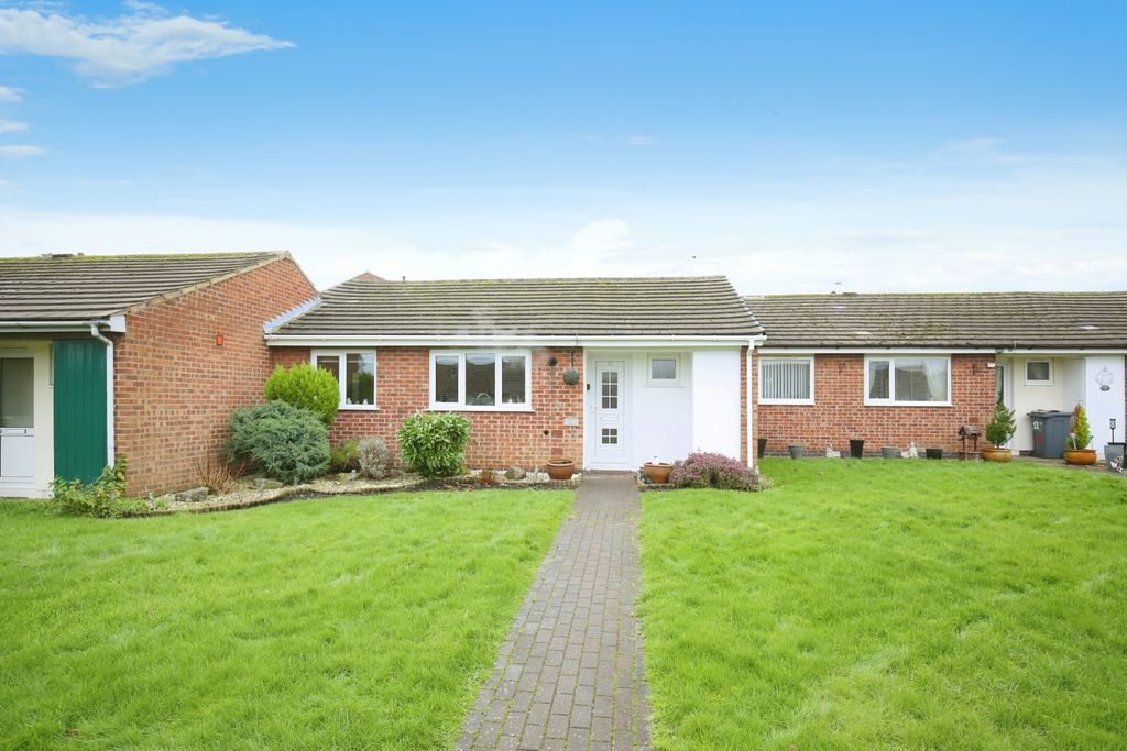 Property photo 1 of 12 1c56E6c4-4X8A8692