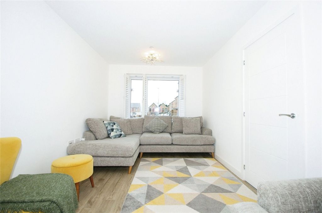 Property photo 3 of 18 Photography