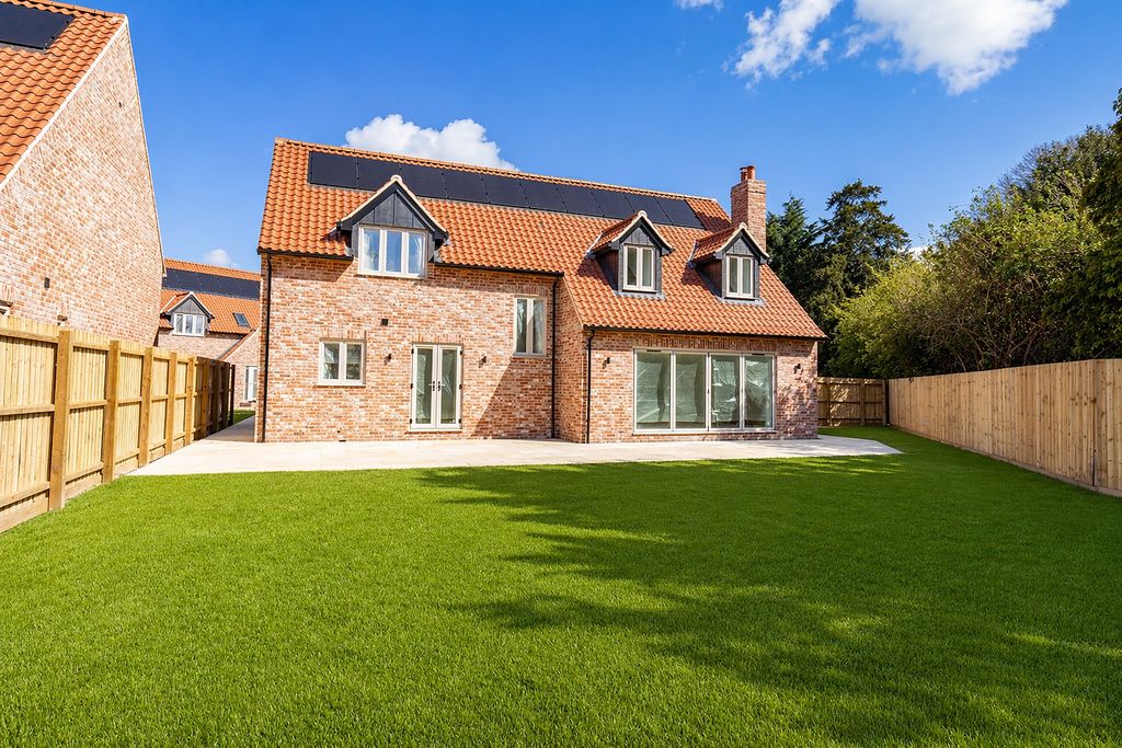 Property photo 1 of 3 5096600