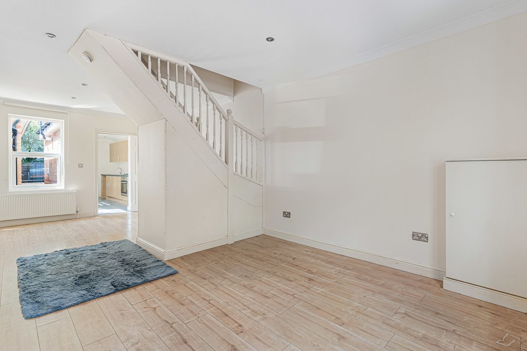 Property photo 2 of 28 Reception Room