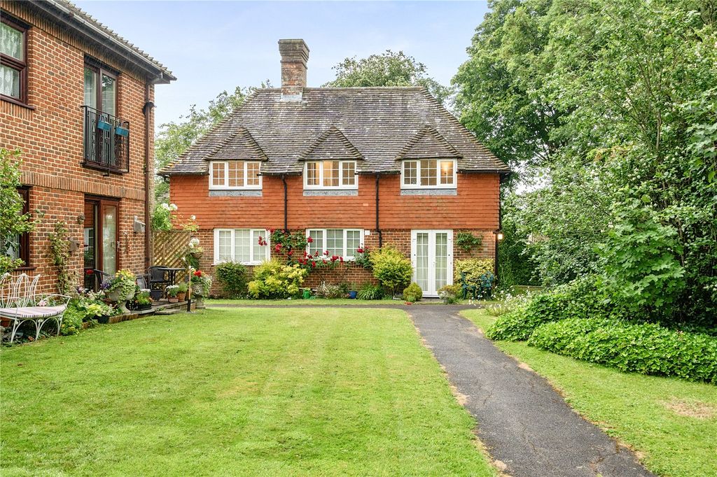 Property photo 1 of 34 Picture No. 36