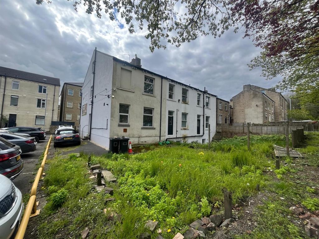 Property photo 2 of 29 Whatsapp Image 2026-04-24 At 1.12.16 Pm (14).Jpeg