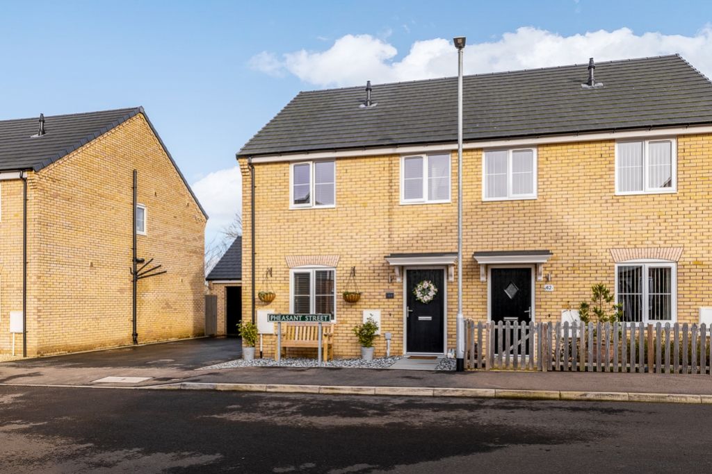 Property photo 1 of 25 44 Pheasant Street (Holbeach)-8