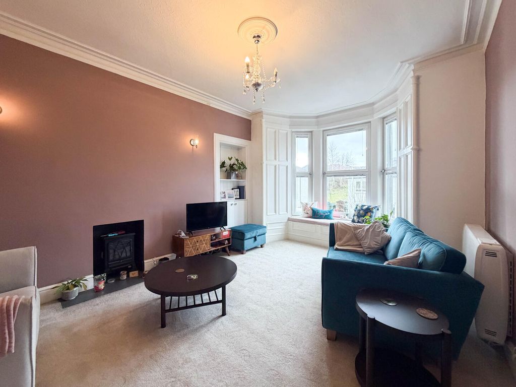 Property photo 3 of 15 Living Room