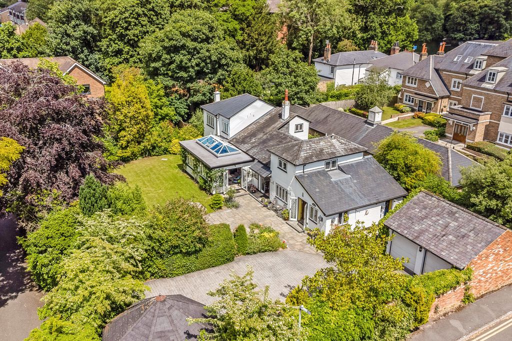 Property photo 1 of 16