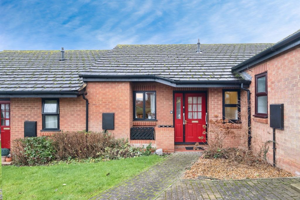 Property photo 1 of 16