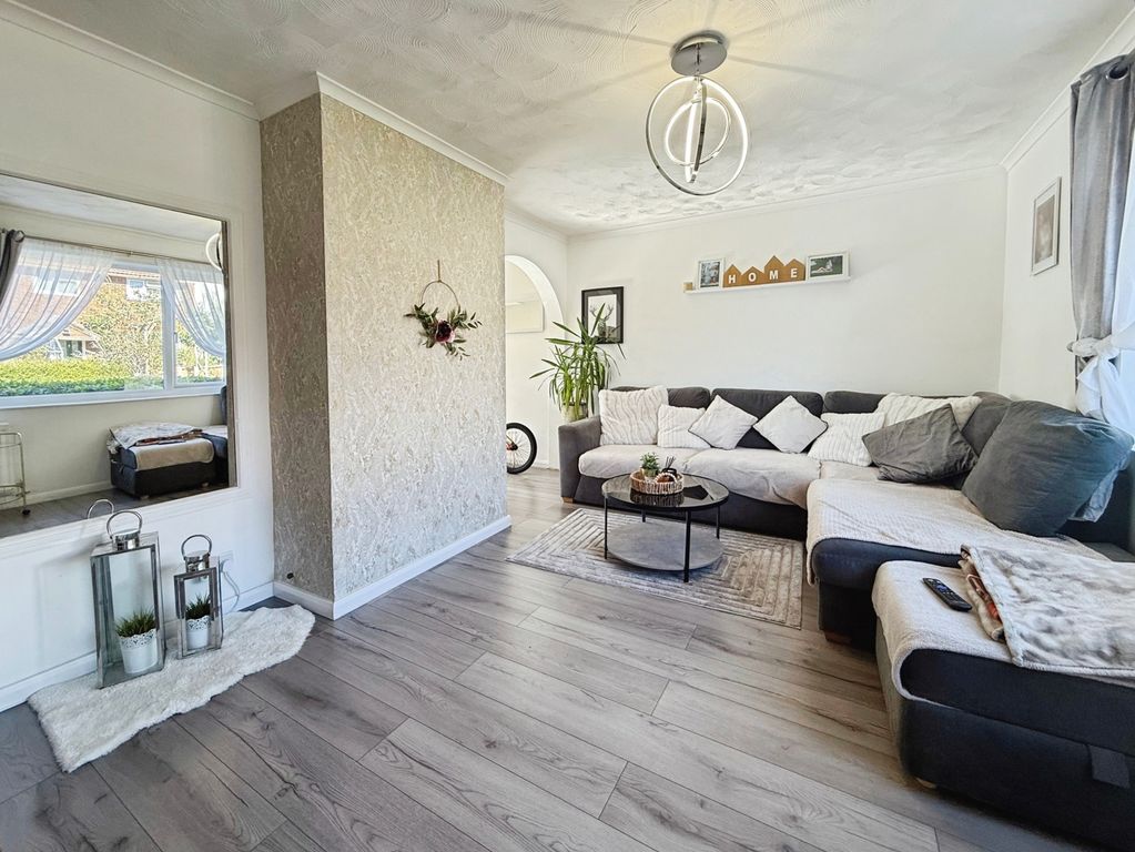 Property photo 2 of 10 Pbox-Img.Jpg