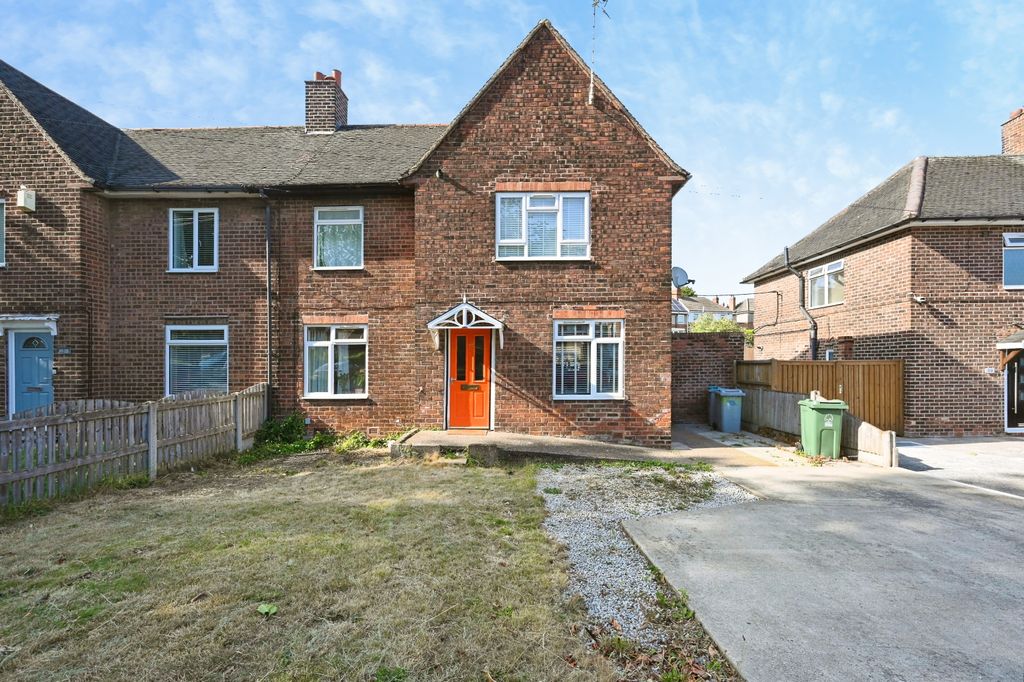 Property photo 1 of 22