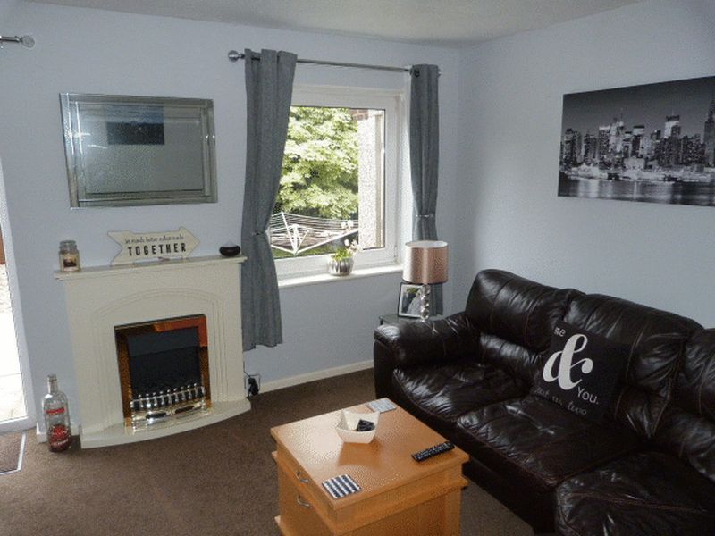 Property photo 3 of 7 Photo 4