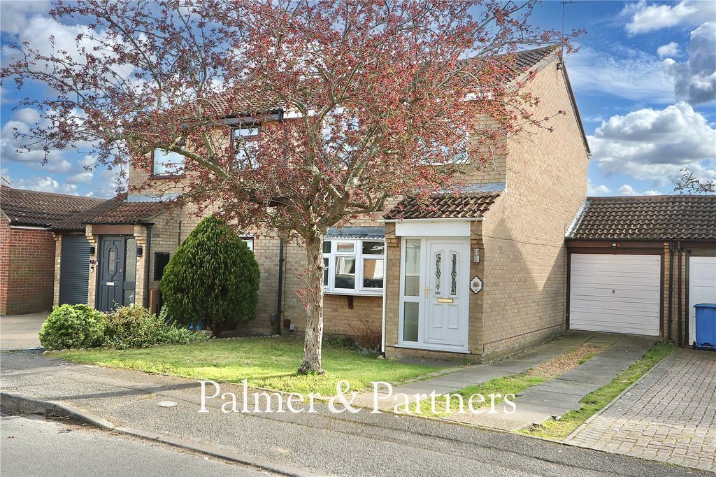 Property photo 1 of 20 Picture No. 05