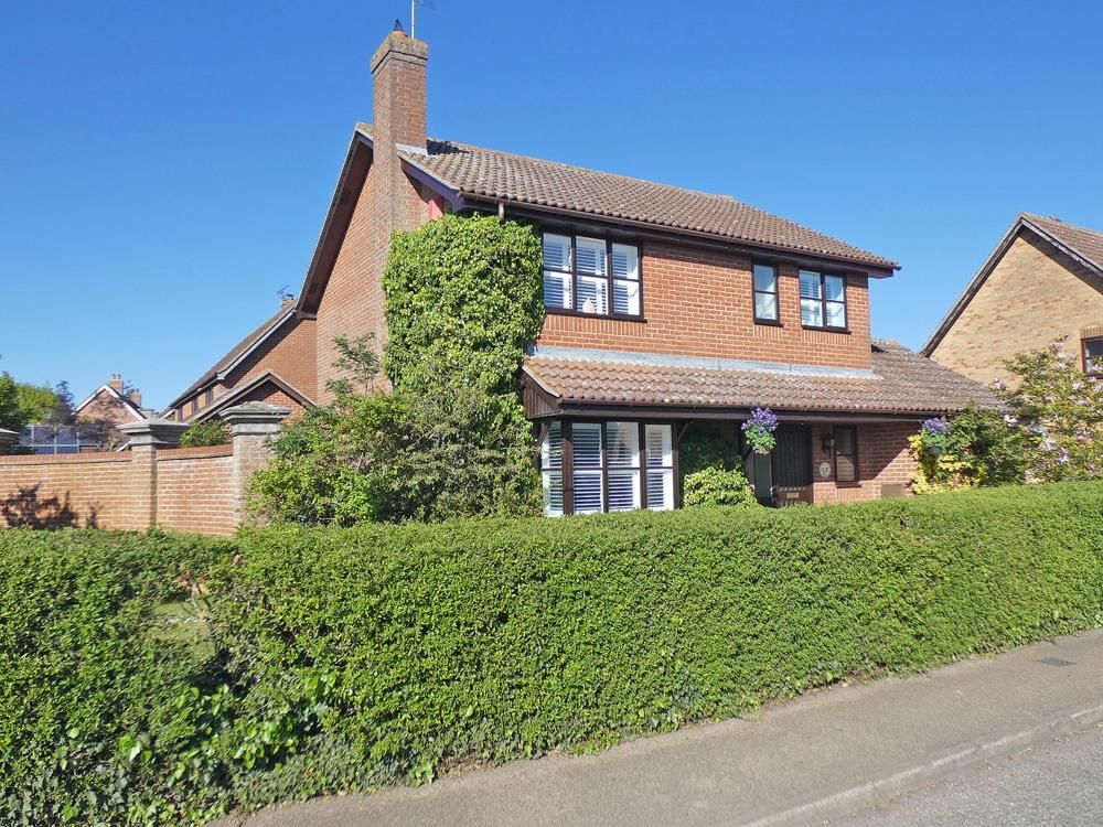 Property photo 1 of 34 2301Fr.Jpg