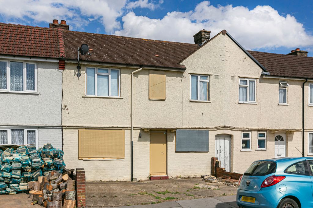 Property photo 1 of 20