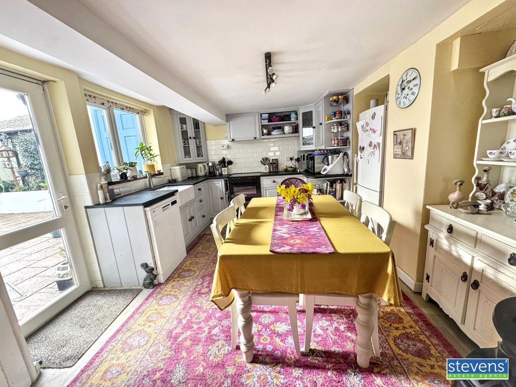 Property photo 3 of 25 Img_7421