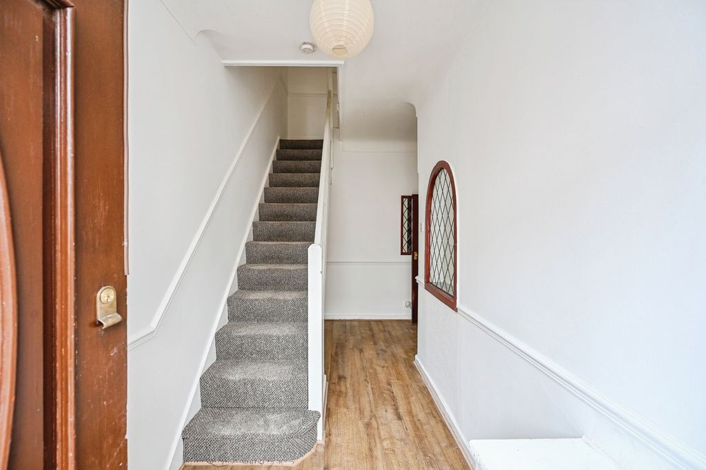 Property photo 2 of 18 Pbox-Img.Jpg