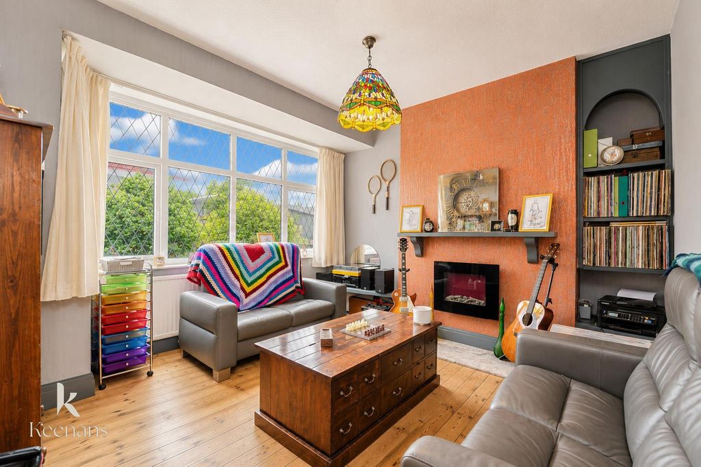 Property photo 3 of 22 B-01.Jpg
