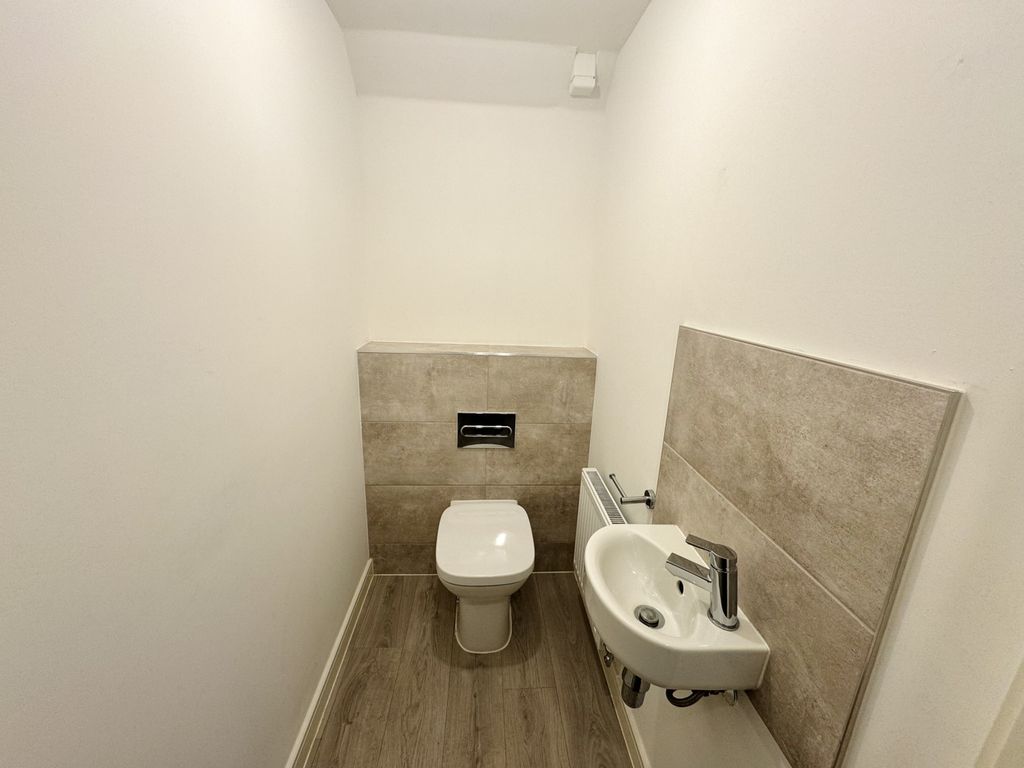 Property photo 3 of 16 Img_0819