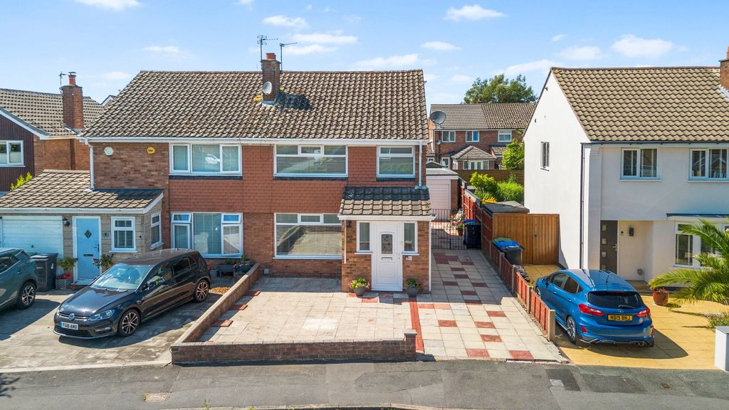 Property photo 1 of 34