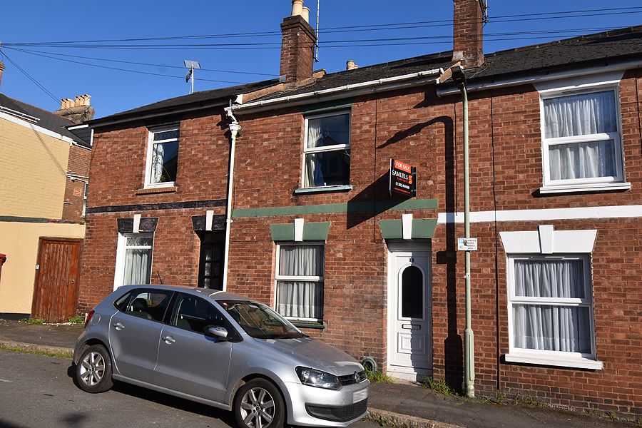 Property photo 1 of 10