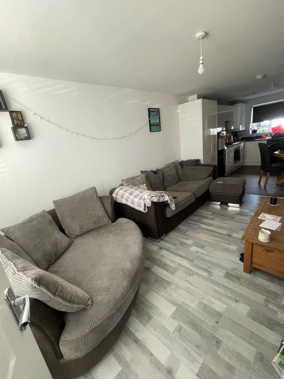 Property photo 3 of 8 4.Jpg