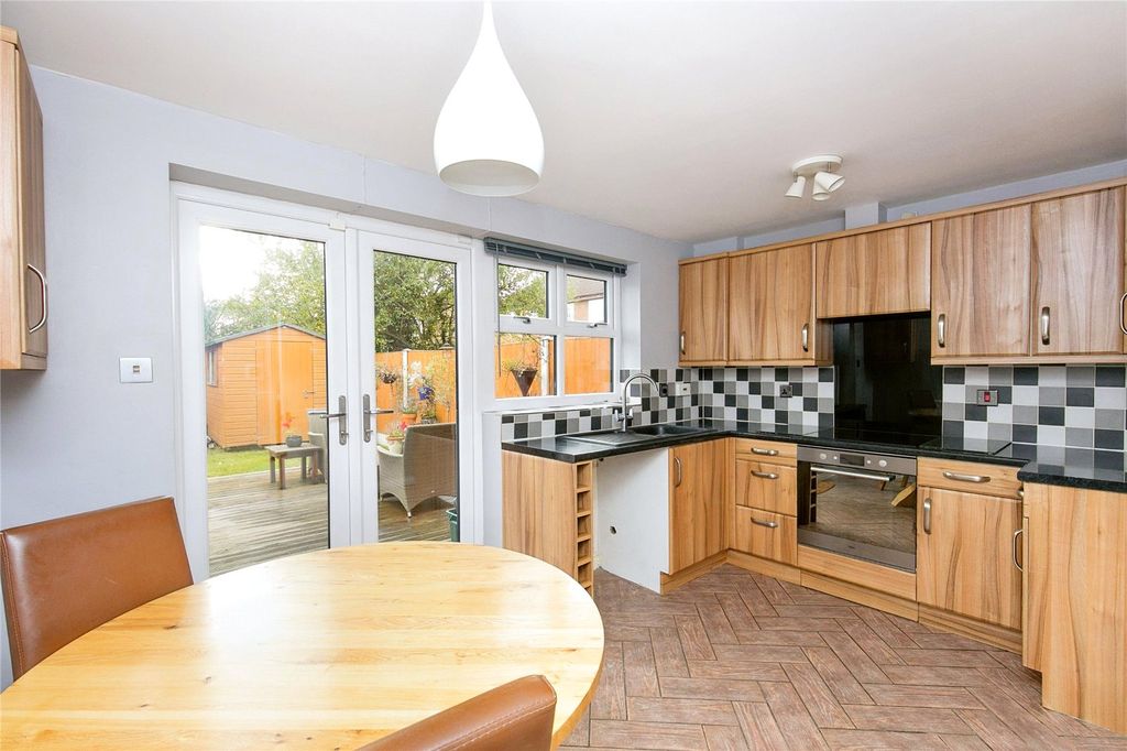 Property photo 2 of 14 Kitchen/Diner