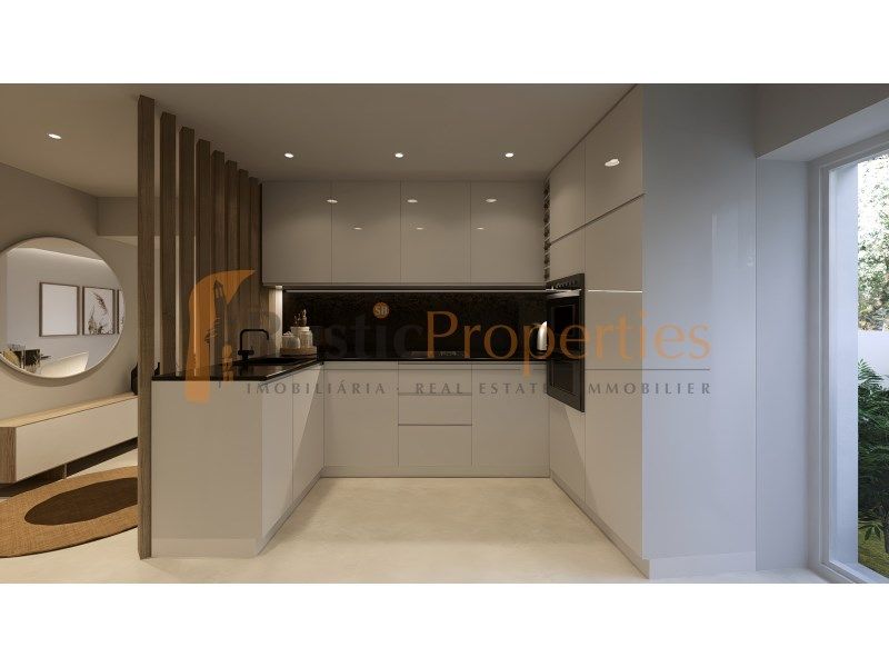 Property photo 3 of 25