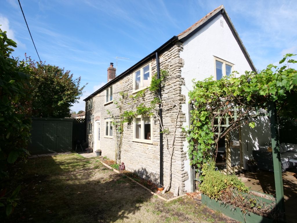 Property photo 1 of 23