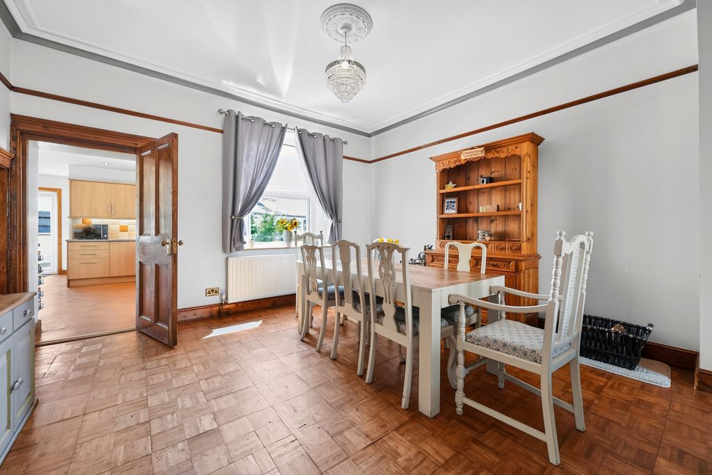 Property photo 3 of 26 Dining Room