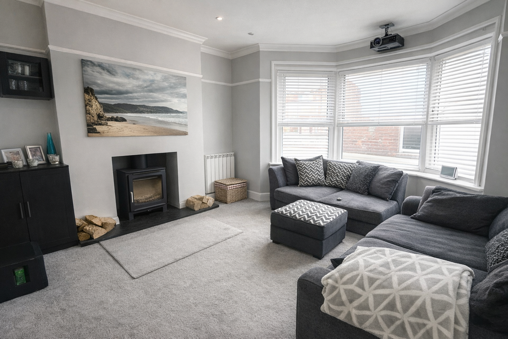 Property photo 2 of 17 Living Room