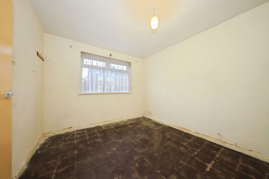 Property photo 3 of 13 Dining Room