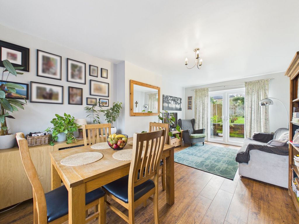 Property photo 2 of 20 Lounge/Dining Room