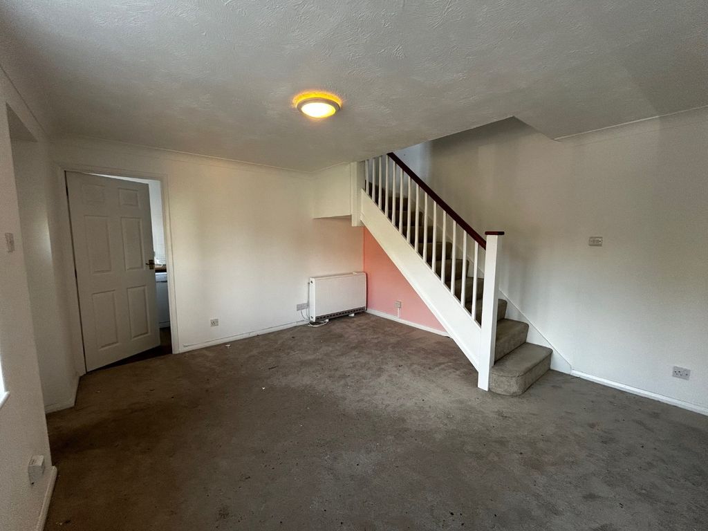 Property photo 2 of 9 4540581