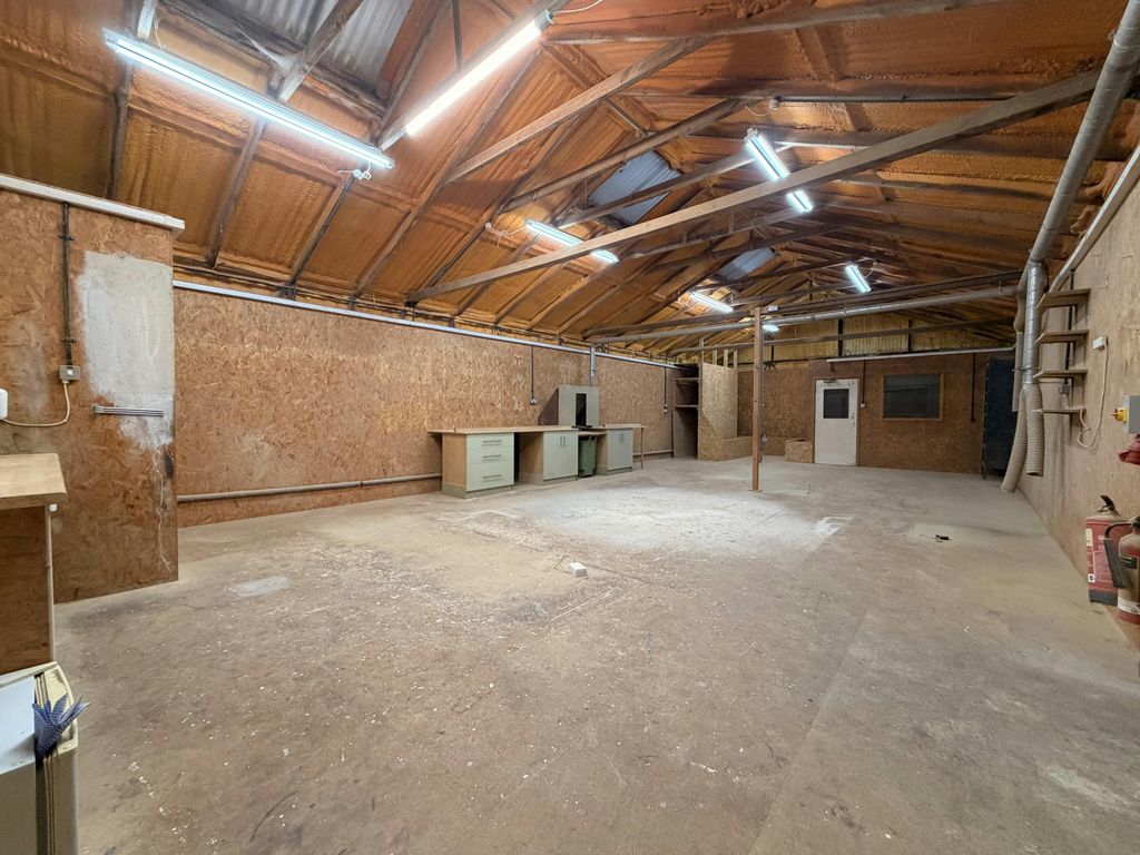 Property photo 2 of 5 Img_0450.Jpeg