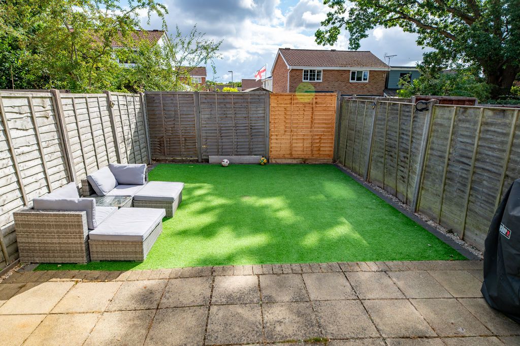 Property photo 2 of 19 Photo 21