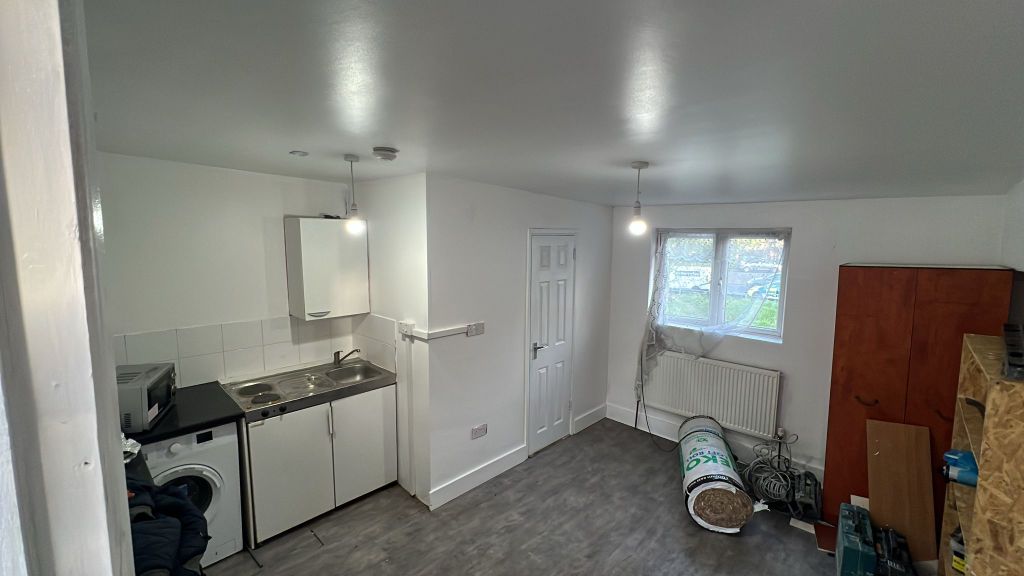 Property photo 1 of 4