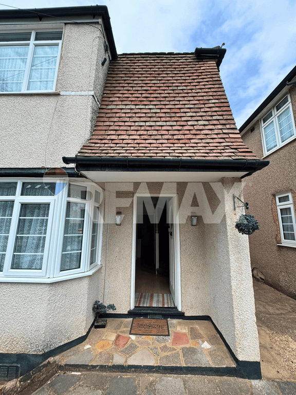 Property photo 1 of 23