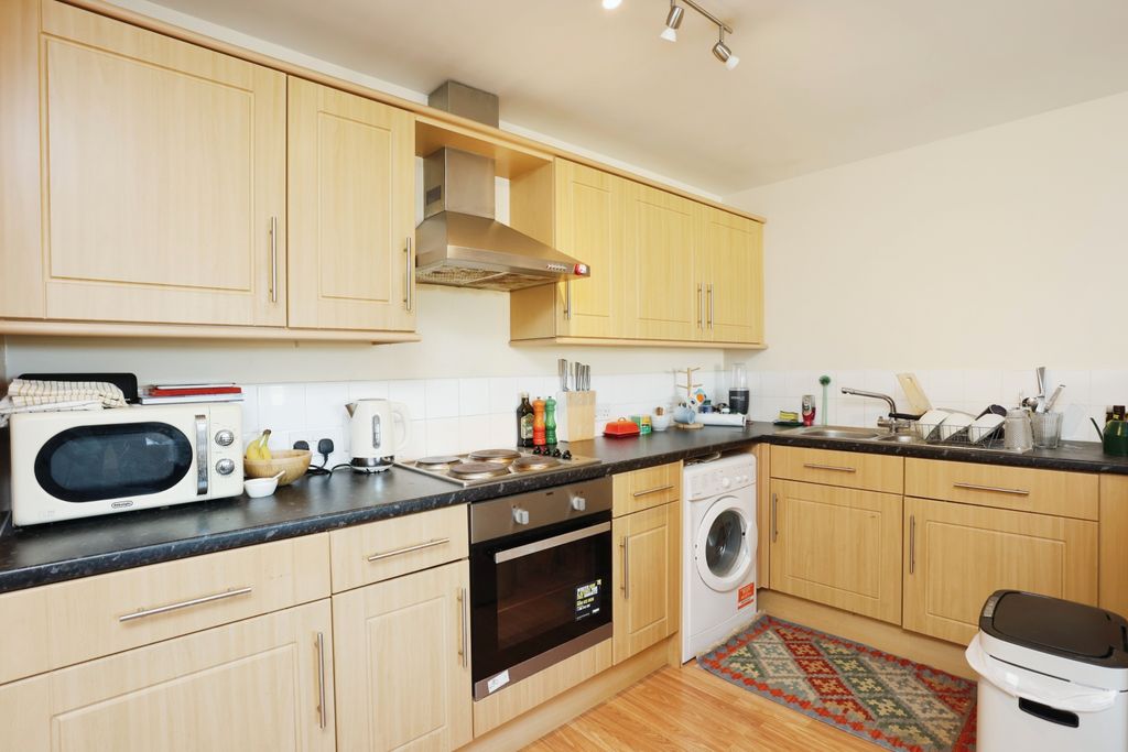Property photo 3 of 17 Photography