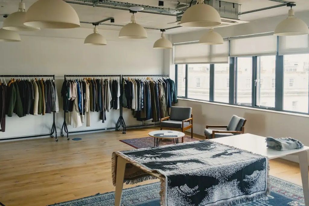 Property photo 2 of 7 Teodellatorredscf3917Lowres_3Acef1A32593F5651851B2B793Ea60c389Ezgifcomwebptojpgconverter.Jpg