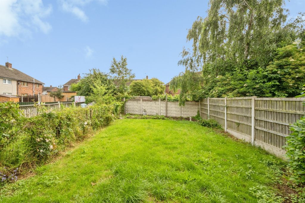 Property photo 2 of 14