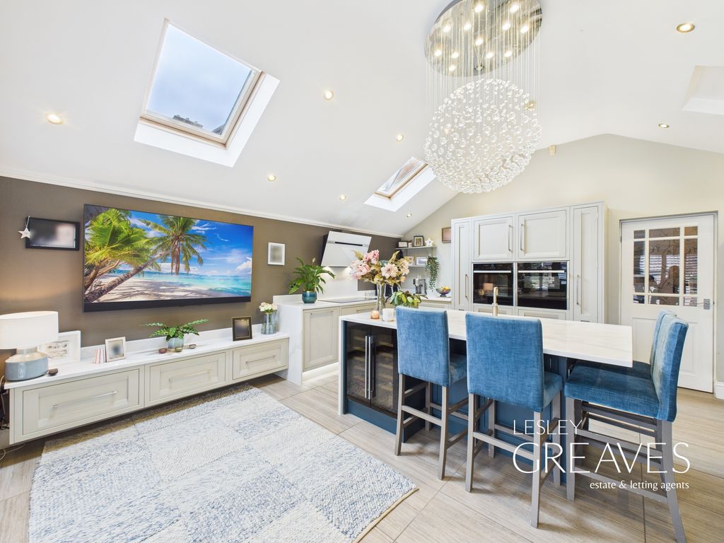 Property photo 2 of 35 Open Plan Kitchen